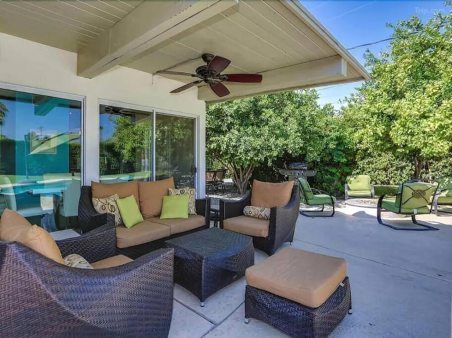 Serene 4 Bed 3 Bath Heated Pool Natural Backyard Heart Of Palm Springs Exteriör bild
